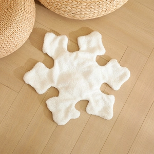 Snowflake Shaped Pillow Case Soft Plush Faux Sherpa Fleece Decorative Cushion Cover Winter Christmas Home Decor For Sofa Bed