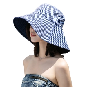 Cappello da sole da donna a righe bianche e blu con tesa larga per protezione UV estiva