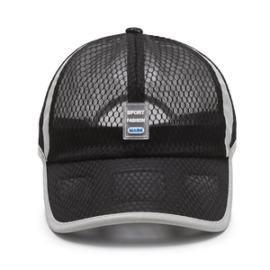 Mesh baseball cap in black and grey with breathable fabric and Sport Fashion label