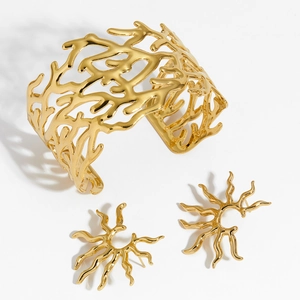 Unique golden tree branch root style jewelry set with open cuff bangle and stud earrings
