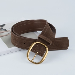 Ceinture en daim marron foncé avec boucle dorée ovale pour manteaux et pulls de femmes