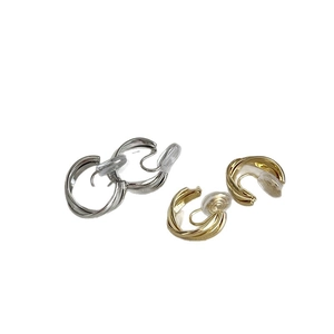 Boucles d'oreilles clips rondes géométriques minimalistes en doré et argenté