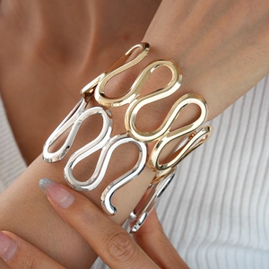 Wavy Geometric Twisted Open Cuff Bangle Alloy Minimalist Hollow Out Fashion Jewelry For Women