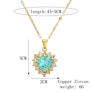 Detail view of heart pendant with 45+5cm chain length and 3x2cm dimensions info