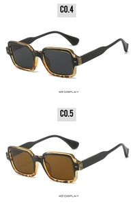 Detail view of retro square sunglasses in black and tortoiseshell with 45-degree angle