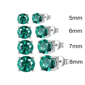 Élégantes boucles d'oreilles en argent S925 émeraude de 5mm à 8mm serties quatre griffes
