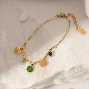 Bracciale bohémien in acciaio inossidabile placcato oro 18K con pietra verde su roccia