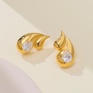 Close-up of 18k gold-plated stainless steel earrings with sparkling water-drop zircons