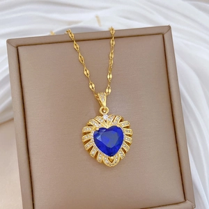 Luxury heart-shaped blue sapphire pendant necklace with sparkling zircon halo in gold