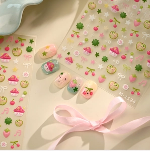 Détail des stickers ongles M-1124 avec motifs de champignons et cerises de dessin animé