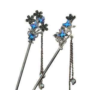 Blue butterfly hair sticks with tassels in silver alloy for traditional Chinese style