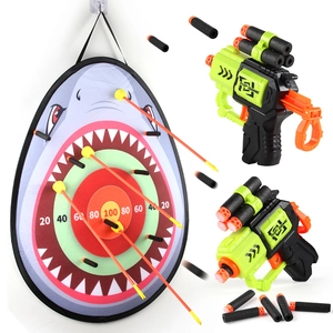 Set di tiro con l'arco a squalo con due lanciatori di schiuma e freccette a ventosa per bambini