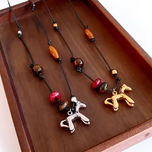 Collier Pendentif Poney Pierre Oeil De Tigre Perles En Bois Alliage Fait Main Vintage Ethnique Longue Chaîne De Pull Pour Femmes