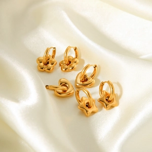 Fashion Stainless Steel Hoop Earrings For Women Gold Heart Star Flower Pendant Drop Earrings Hypoallergenic Jewelry Gift