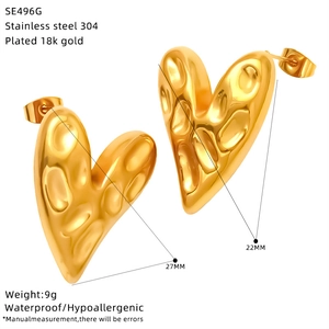 Detailed view of 18k gold plated stainless steel heart earrings with dimensions and specs
