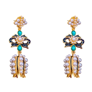 Vintage bow earrings with green gemstones, white pearls and lily of the valley design
