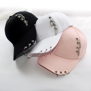 Women's Punk Style Cotton Baseball Cap With Metal Chain And Rings Adjustable Streetwear Sun Hat For Outdoor Travel