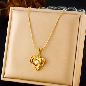Stainless Steel Necklace With Heart Pendant And Artificial Pearl Gold Plated Snake Chain Minimalist Fashion Jewelry For Women