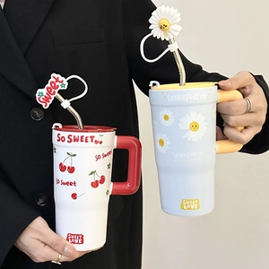 Large capacity ceramic mug with lid and straw featuring cherry and daisy patterns