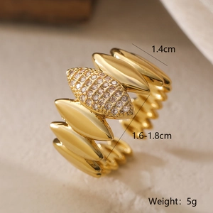 Macro shot of gold-plated leaf ring with cubic zirconia showing 1.4cm height and 5g weight