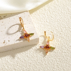 Golden clover earrings with colorful square red zircon and teardrop crystal stones
