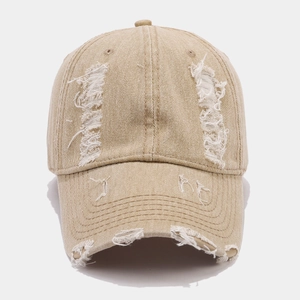 Casquette de baseball rétro kaki en denim délavé avec détails déchirés usés