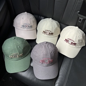 Breathable summer baseball caps with bear embroidery in five colors on a leather seat