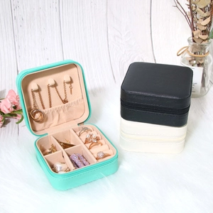 Portable PU jewelry box with zipper in mint green, black and white color options