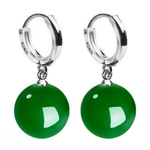 Elegant 925 sterling silver hoop earrings featuring polished natural green agate drops