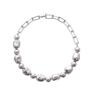 Minimalist silver irregular metallic bead necklace with rectangular link chain style
