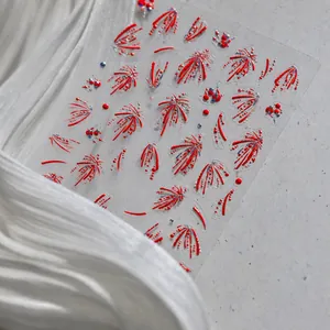 Dettaglio macro degli adesivi metallici per unghie MS 861 con design di fuochi d'artificio
