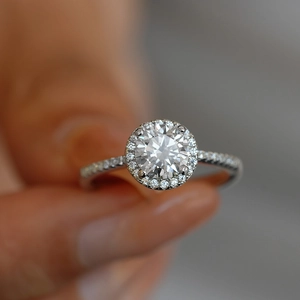 Classic S925 sterling silver halo ring with round 1ct moissanite and pave diamonds