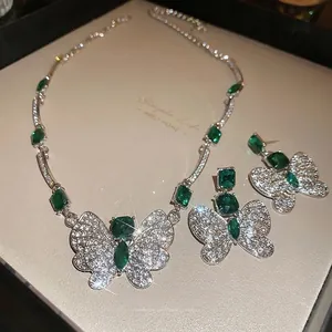 Bijoux De Collier Et Boucles D'oreilles Papillon Luxe Pour Femmes Avec Pierre Émeraude Cuivre Et Tige En Argent