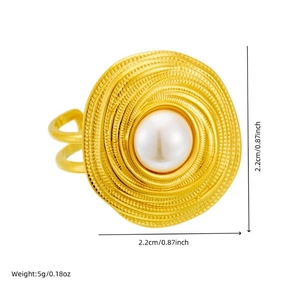 Detail of 18K gold ring featuring a spiral pearl setting with 2.2cm size dimensions