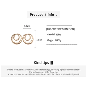 Detailed size specifications for matte gold hollow geometric double-layer earrings in alloy