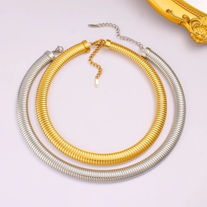 Fashion Stainless Steel Snake Bone Choker Necklace For Women 18K Gold Plated Tubogas Texture Punk Style Adjustable Jewelry
