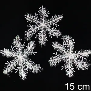 Detailed view of 15cm iridescent snowflake ornaments with white frames for Christmas decor