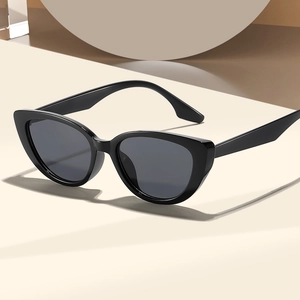 Retro Cat Eye Sunglasses Plastic Frame Resin Lens UV Protection Vintage Fashion Eyewear For Women Men