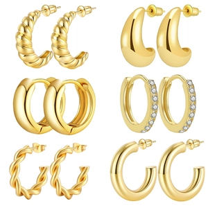 Set of six pairs of 18k gold-plated geometric hoop earrings with diverse textures