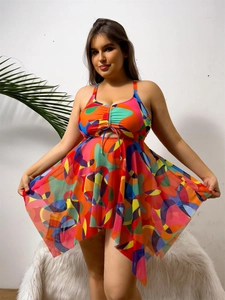 Zweiteiliger Badeanzug in Übergröße für Damen mit buntem abstrakten Print-Design