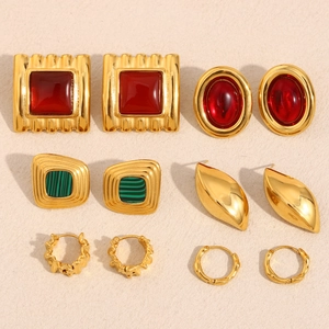 Set di 6 orecchini vintage con agata rossa e acciaio inossidabile placcato oro 18K