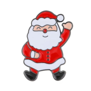 Détail de la broche émaillée Père Noël saluant avec finition rouge et blanche vive