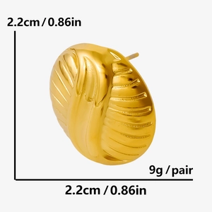 Detailed view of 22mm gold textured round earrings showing size and weight specs