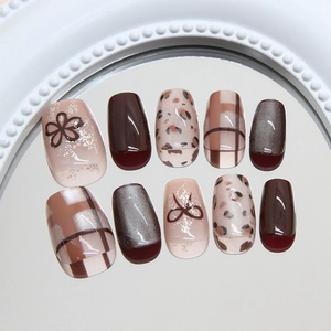 Retro plaid leopard print bow tie press-on nails set with cat eye finish on mirror surface