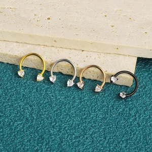 Stainless steel horseshoe ring set with heart zircon in gold silver rose gold and black