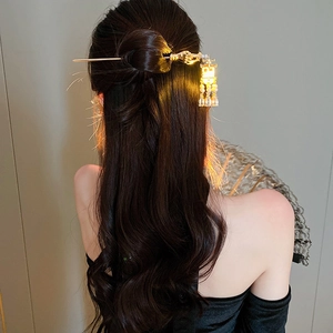 Golden vintage glowing lantern hair pin with pearl tassels for elegant hanfu styling