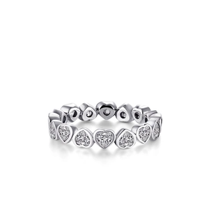 Minimalist S925 sterling silver heart-shaped eternity ring with shimmering zircon stones