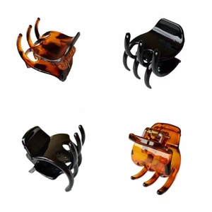 Set of four 3.5cm square hair claws in tortoiseshell and black for ponytails