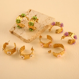 18K gold plated stainless steel hoop earrings with colorful beaded flower charms