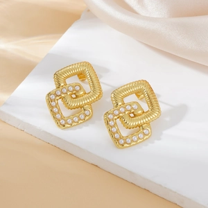 Elegant 18K gold-plated double-layer square earrings with pearl inlay on minimalist stand